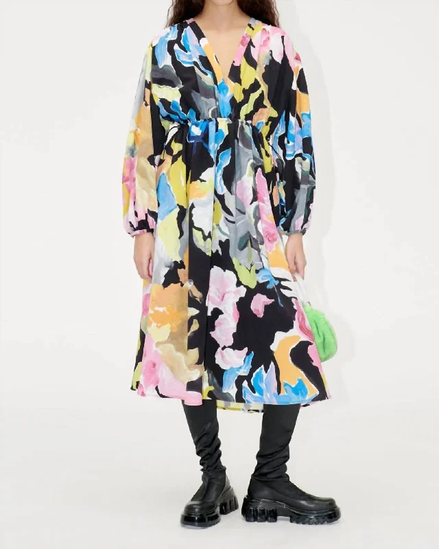 Hot Items Veroma Dress In Artistic Floral Tropical Island - Inspired Attire