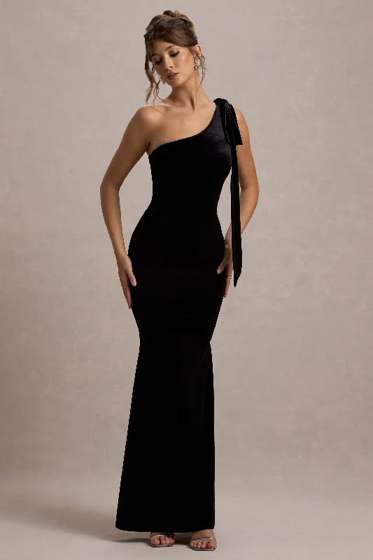 Seasonal Trends Jillian | Black Velvet Asymmetric Maxi Dress With Bow Strap Effortless Comfort