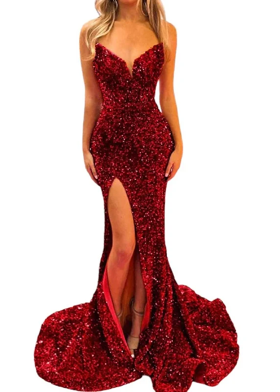 Premium Style Sweetheart Neckline Fully Sequined Gown In Red Cottagecore Rustic Charm Style