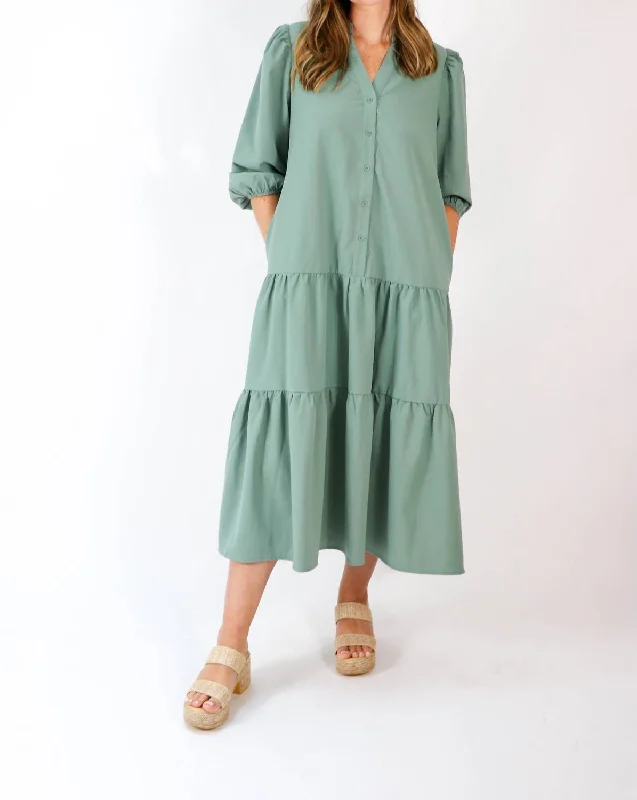 Limited Stock, Big Sale Timeless Tiered Midi Dress In Green Minimalist Chic