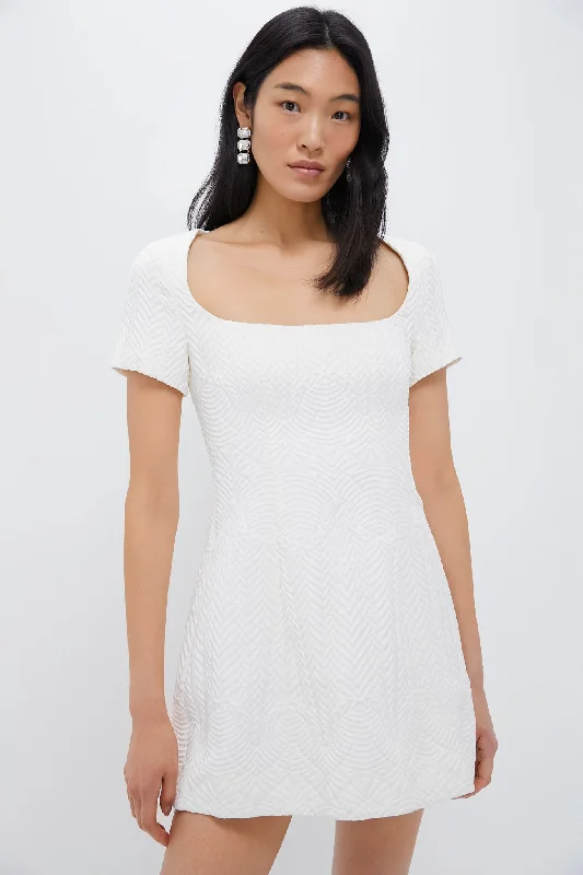 Limited Stock, Big Sale White Priscilla Mini Dress Chic Urban Fashion Look