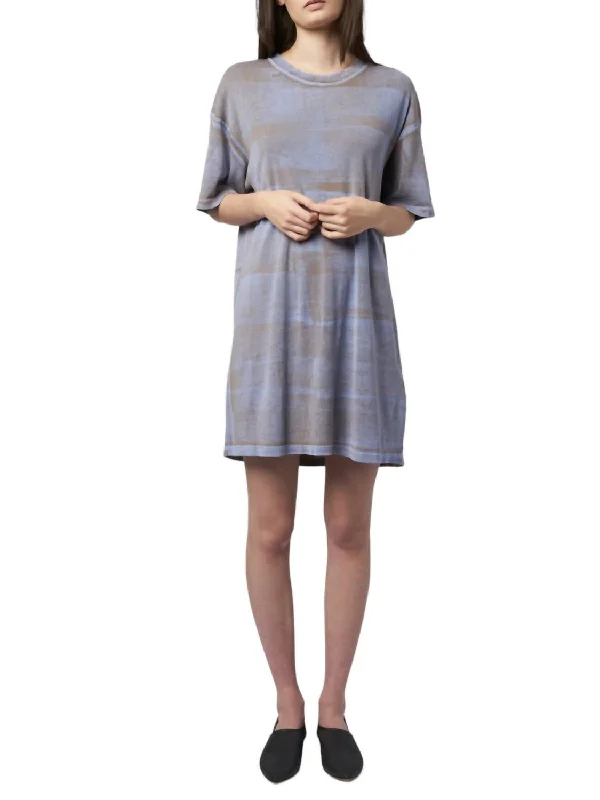 Chic Trend Collection T Shirt Dress In Taupe/ Sky Y2K Nostalgic Fashion Look