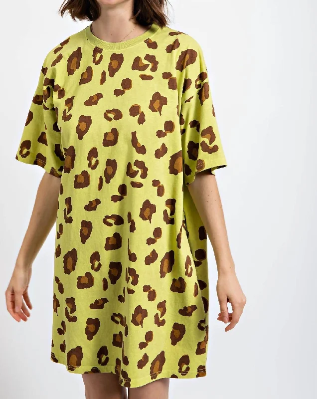 Bid Farewell To The Old Season Cheetah-Lious T-Shirt Dress In Pineapple Vintage Retro Party Wear