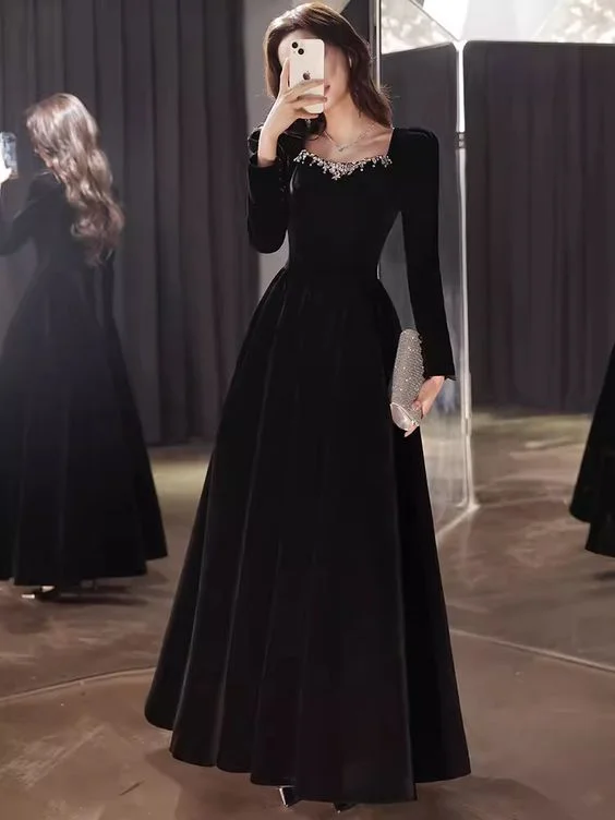 Timeless Elegance Redefined Beautiful A line Long Sleeves Black Velvet Long Prom Dress      cg25136 Casual Elegance