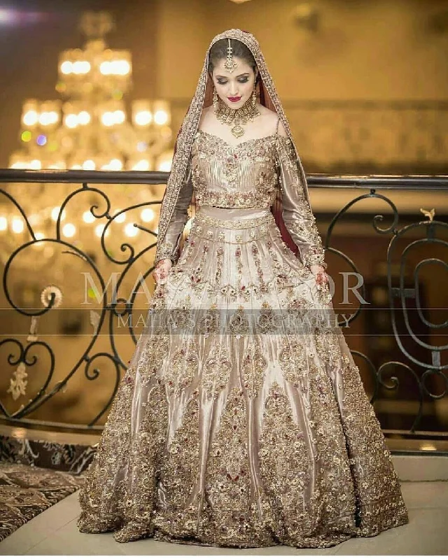 Durable Fashion Picks Pakistani Stunning Gold and Ivory Bridal Lehenga Choli # B1931 Great Deals on Ethnic Cultural Wear