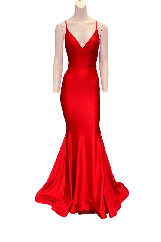 Imeless Style Evening Gown In Perry Red Elegant Attire