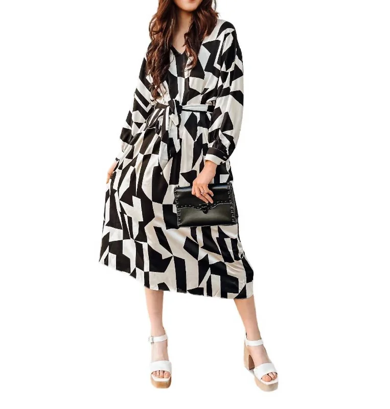 Casual Yet Chic Sales Geometric Print Satin Midi Dress In Black/white Final Clearance